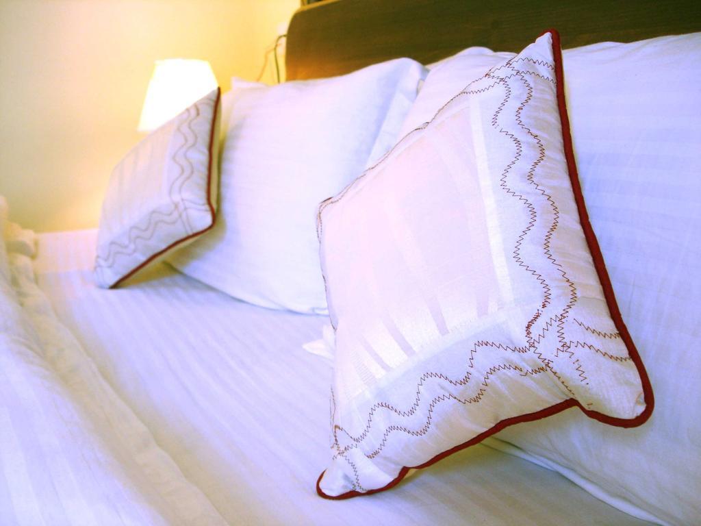 Ikraam Inn Bed & Breakfast Srīnagar Extérieur photo